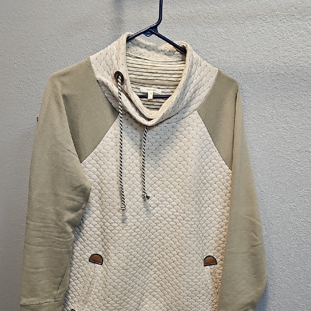 Women's Quilted Cowl Neck Sweater